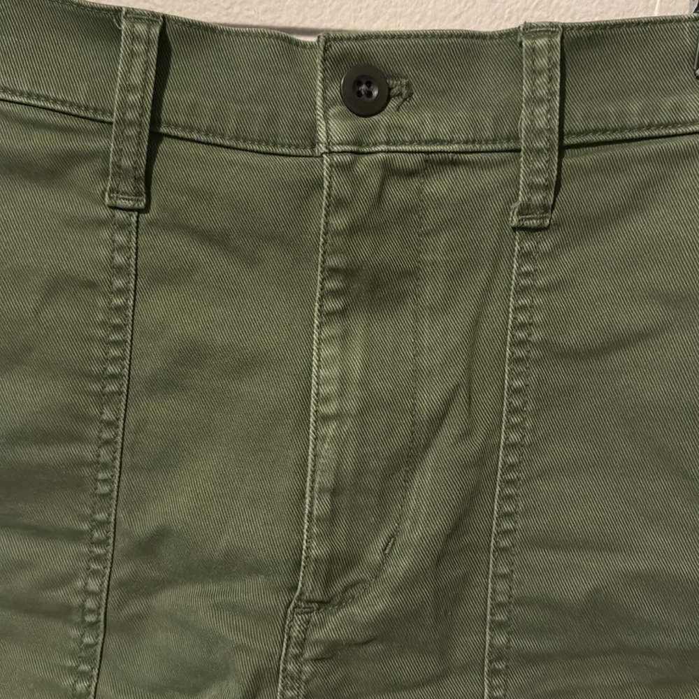 Madewell Perfect Vintage Green Jean Shorts Women Size 30 Army Green Pockets Long - Picture 3 of 11
